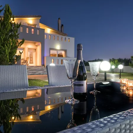 Astarte Villas - Muthee Villa Agrilia
